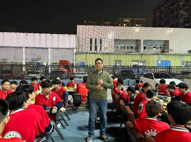 班长团茶话会圆满举行：欢聚共话成长，赋能逐梦之路