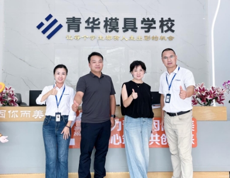 企业入校招聘｜校企面对面，为学员搭建就业直通桥